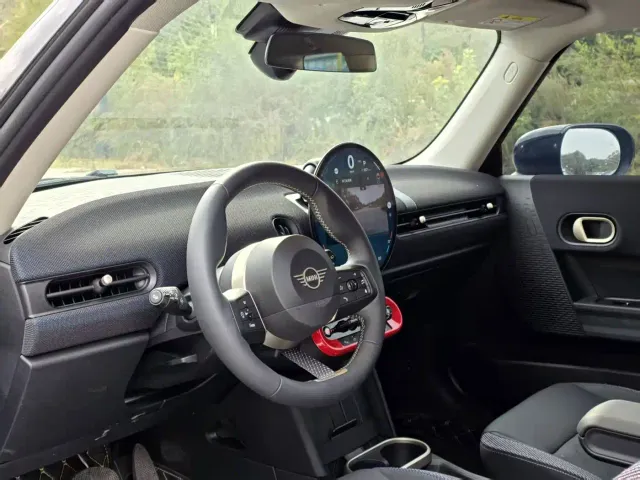 MINI Hatch — Фото автомобиля 7