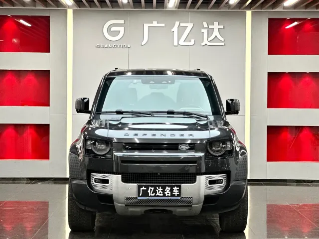 Land Rover Defender — Фото автомобиля 2