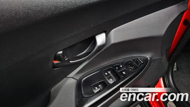 Hyundai Veloster (JS) — Фото автомобиля 29