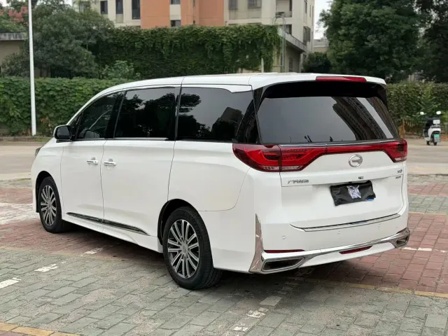 GAC Trumpchi M8 — Фото автомобиля 7