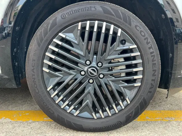 Nissan Terra — Фото автомобиля 15