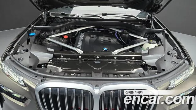BMW X7 G07 — Фото автомобиля 9