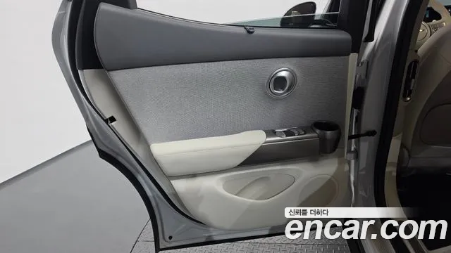 Genesis GV60 — Фото автомобиля 14
