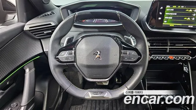 Peugeot 2008 — Фото автомобиля 15