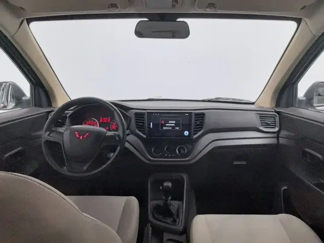 Wuling Hongguang V — Фото автомобиля 5