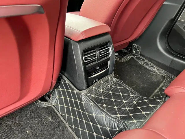 BMW 3 Series — Фото автомобиля 11