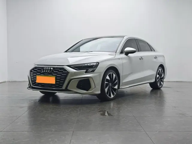 Фотография автомобиля — Audi A3