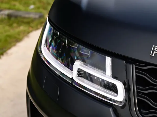 Land Rover Range Rover Sport — Фото автомобиля 19
