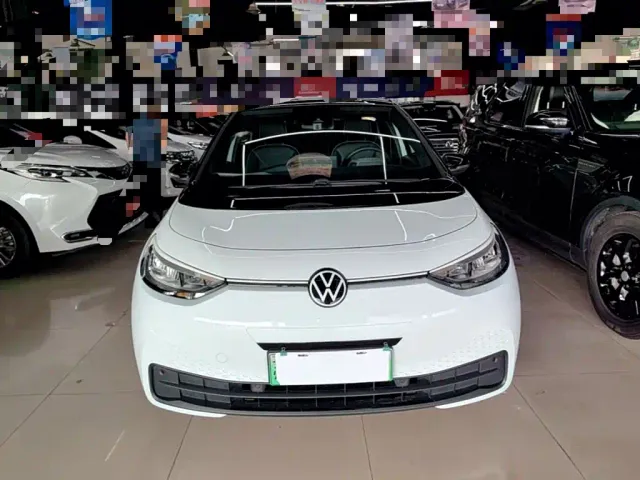 Volkswagen ID.3 — Фото автомобиля 2