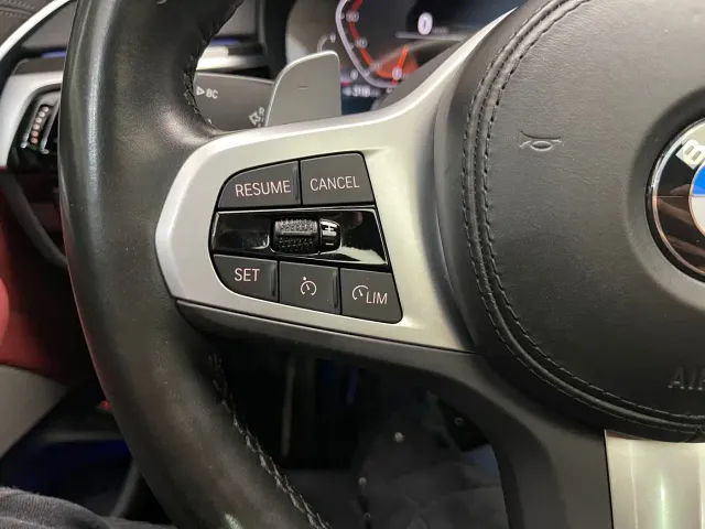 BMW 5 Series — Фото автомобиля 11