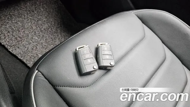 Volkswagen Tiguan Tiguan 2 поколение 2.0 TDI 4Motion Premium — Фото автомобиля 26