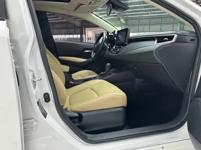 Toyota Corolla 2021 1.2T S-CVT Elite PLUS Edition — Фото автомобиля 15