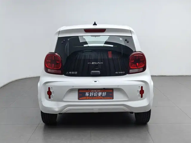 Roewe Clever — Фото автомобиля 4
