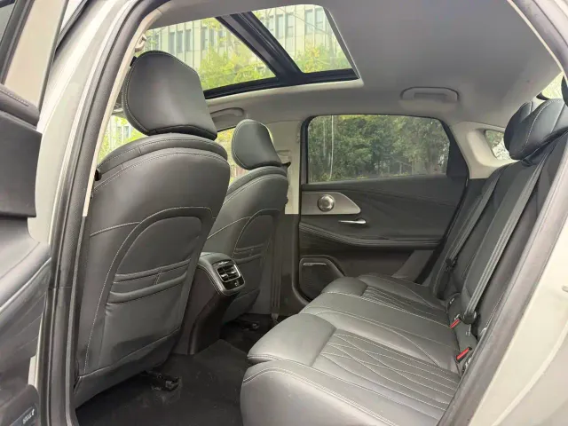 Chery Arrizo 8 — Фото автомобиля 6