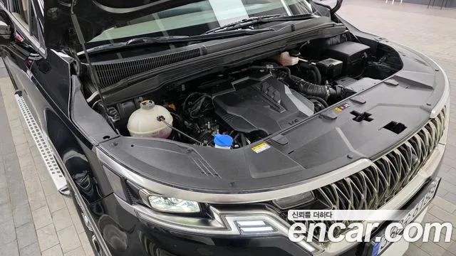 Kia Canival Carnival 4 поколение Бензин 9 мест Hi-Limousine — Фото автомобиля 6