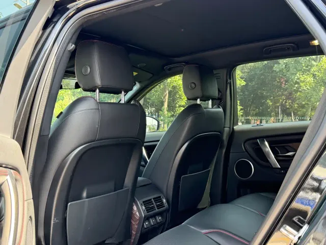 Land Rover Discovery Sport — Фото автомобиля 9