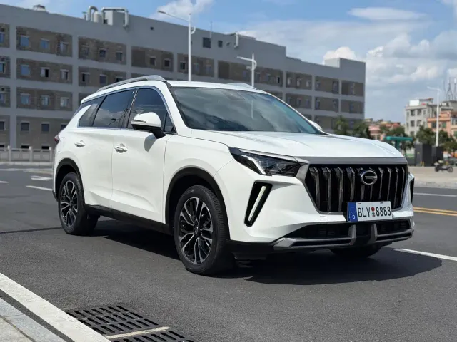 GAC Trumpchi GS4 PLUS — Фото автомобиля 3