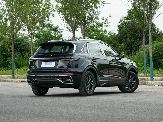 Hongqi HS5 — Фото автомобиля 7