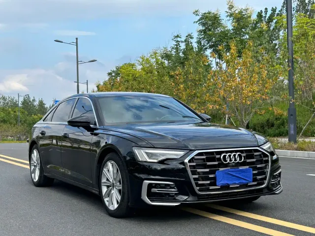 Audi A6L — Фото автомобиля 3