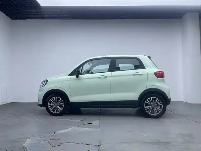 Leapmotor T03 — Фото автомобиля 3