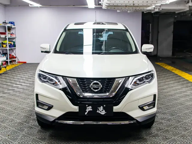 Nissan X-Trail — Фото автомобиля 2