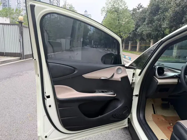 BYD Dolphin — Фото автомобиля 13