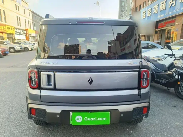 Baojun Yep Plus — Фото автомобиля 5
