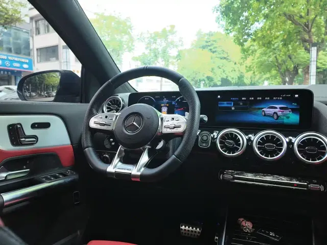 Mercedes-Benz GLA-Class AMG — Фото автомобиля 13