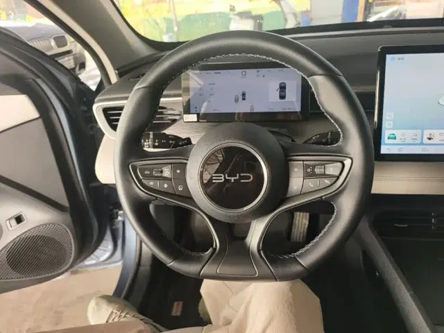 BYD Seal 05 DM-i — Фото автомобиля 10