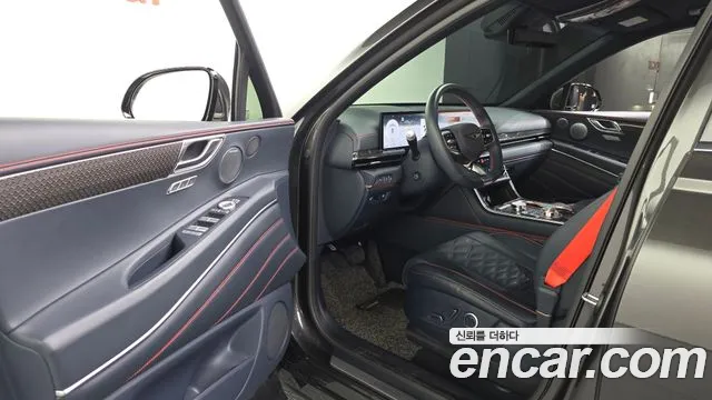 Genesis GV80 — Фото автомобиля 9