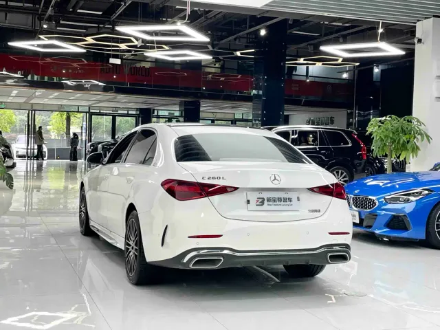 Mercedes-Benz C-Class — Фото автомобиля 17