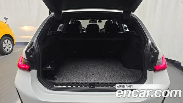 BMW 3 Series G20 — Фото автомобиля 24