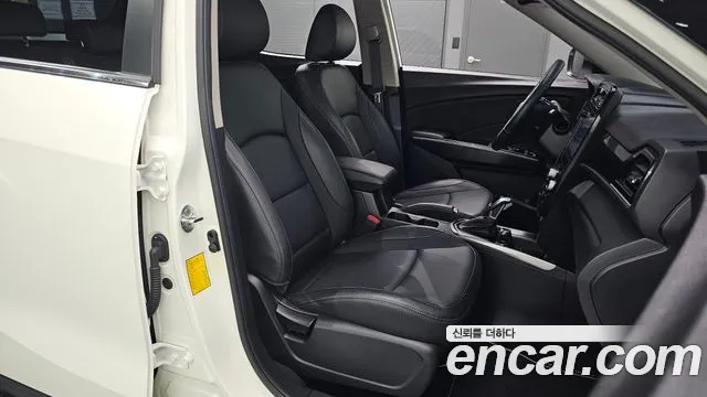 KG_Mobility_Ssangyong TIBOLI Very New Tivoli Бензин 1.5 2WD — Фото автомобиля 26