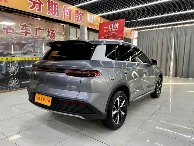 BYD Song Pro — Фото автомобиля 6