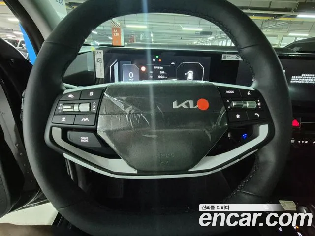 Kia Niro — Фото автомобиля 9