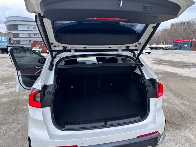 BMW X1 — Фото автомобиля 13
