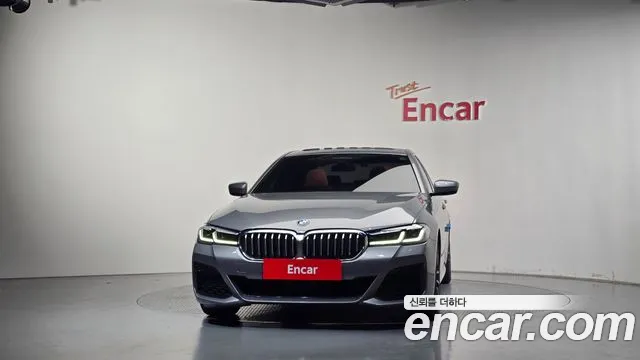 BMW 5 Series G30 — Фото автомобиля 3