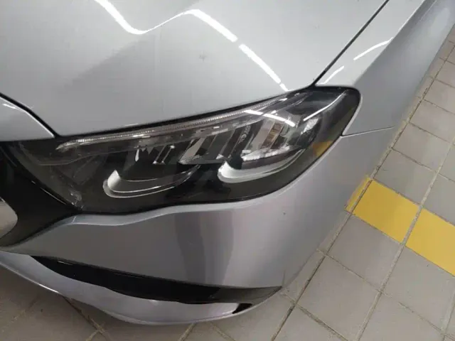 Mercedes-Benz E-Class — Фото автомобиля 17