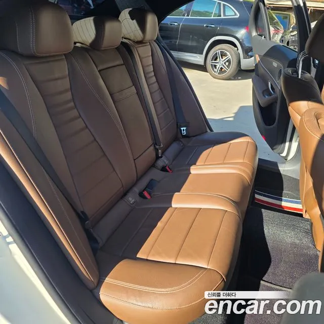 Mercedes-Benz E-Class W213 — Фото автомобиля 12