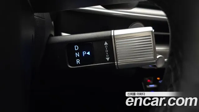 Hyundai Grandeur Grandeur (GN7) 2.5 Бензин 2WD — Фото автомобиля 8
