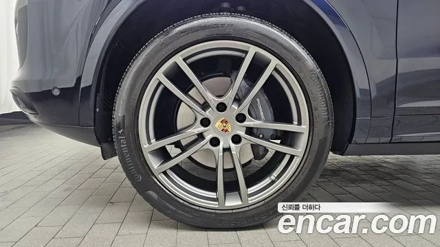 Porsche Cayenne PO536 — Фото автомобиля 5