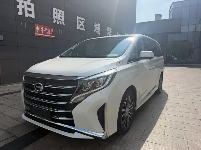 Фотография автомобиля — GAC Trumpchi M8