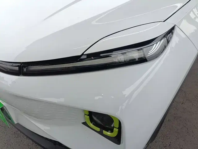 Geely Geometry E Firefly — Фото автомобиля 23