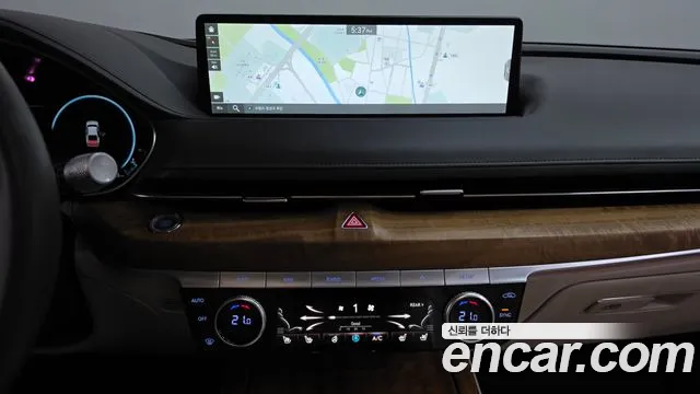 Genesis G80 Бензин 2.5 турбо 2WD — Фото автомобиля 14
