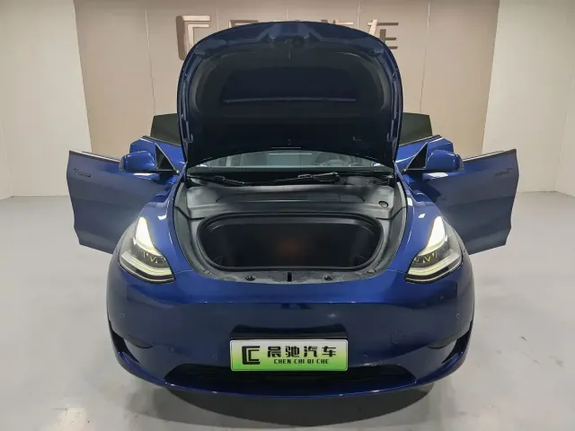 Tesla Model Y 2022 Facelift Rear-Wheel Drive Version — Фото автомобиля 12