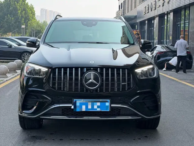 Mercedes-Benz GLE-Class — Фото автомобиля 2