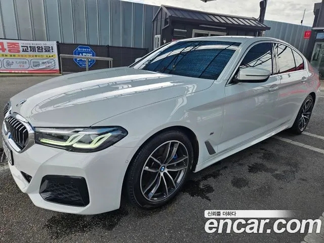 BMW 5-Series — Фото автомобиля 4
