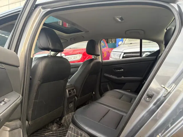 Nissan Sylphy — Фото автомобиля 7