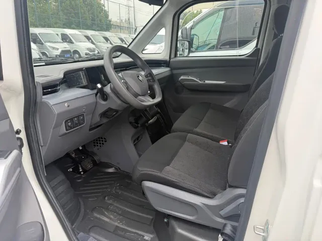 Foton Fengjing i7 — Фото автомобиля 5