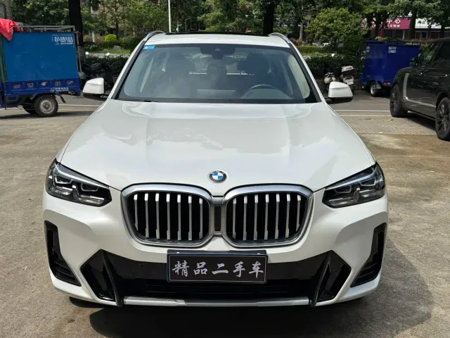 BMW X3 — Фото автомобиля 2